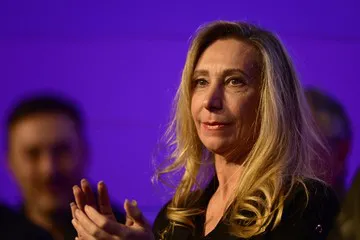 fjfnm7A5E_360x240__1