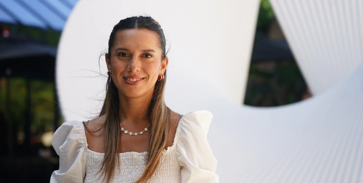 dKQsb5KNF_1256x620__2