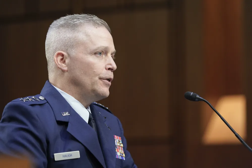 Senate_Intelligence_40201--dc7ff