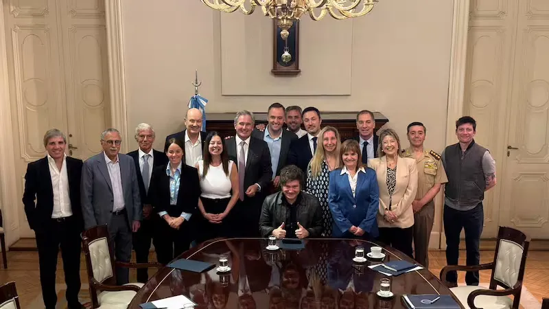 gabinete-34MAQIDYGZC3BDK7UWYRQG6JUE