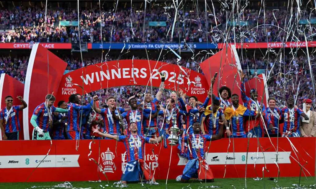 CRYSTAL-PALACE-CAMPEON-DE-LA-FA-CUP-1024x614