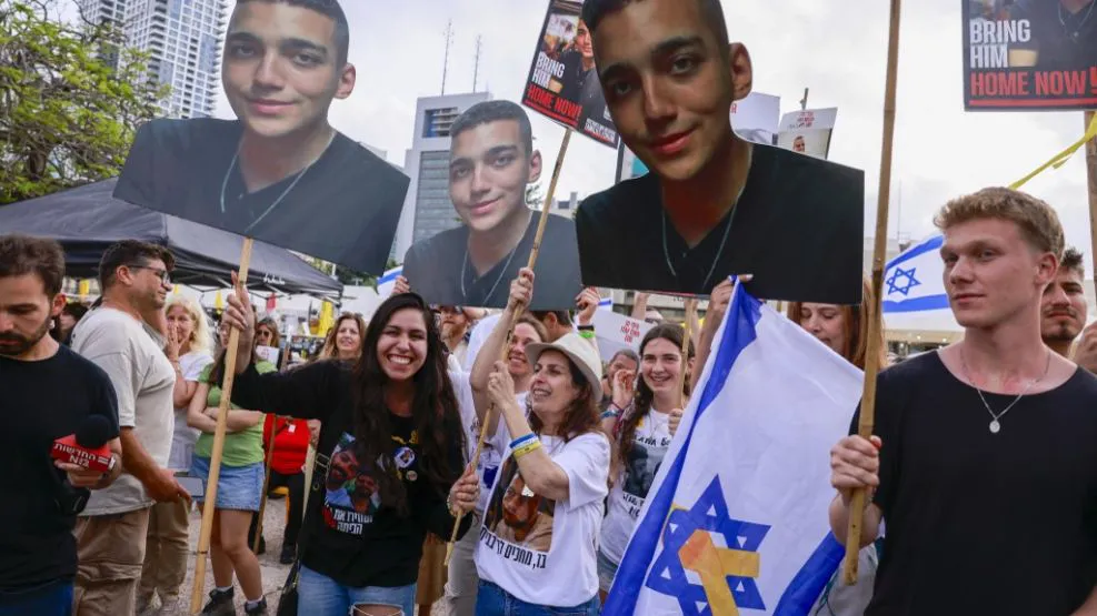 edan-alexander-2021255