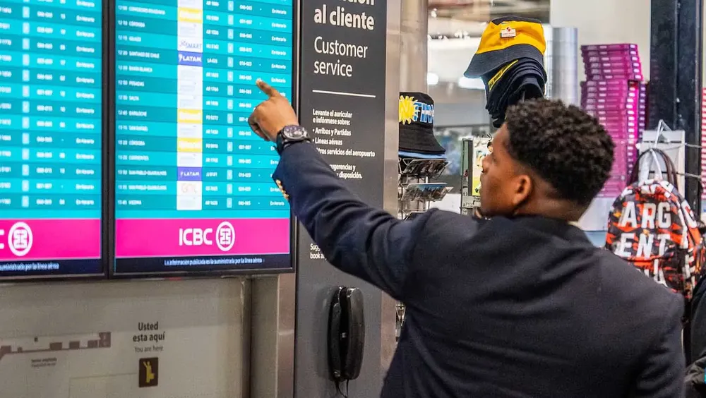 por-una-medida-de-fuerza-de-los-pilotos-habra-demoras-y-cancelaciones-en-aeroparque-este-24-de-octubre-foto-agustina-ribo-tn-NUUFDXKMRZGRVP6VSKCKGUO5HY