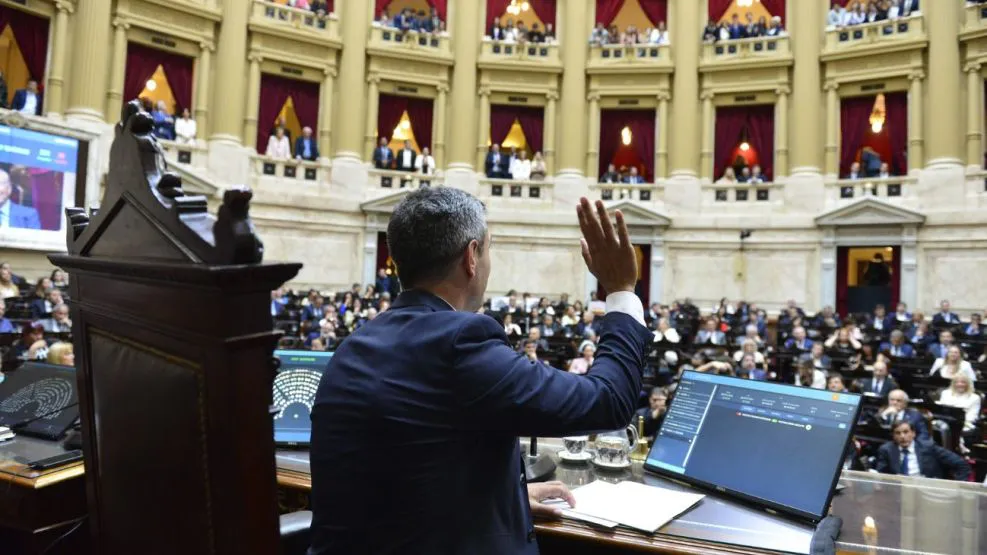 el-gobierno-buscara-obtener-la-media-sancion-del-presupuesto-2026-este-miercoles-en-diputados-2154815