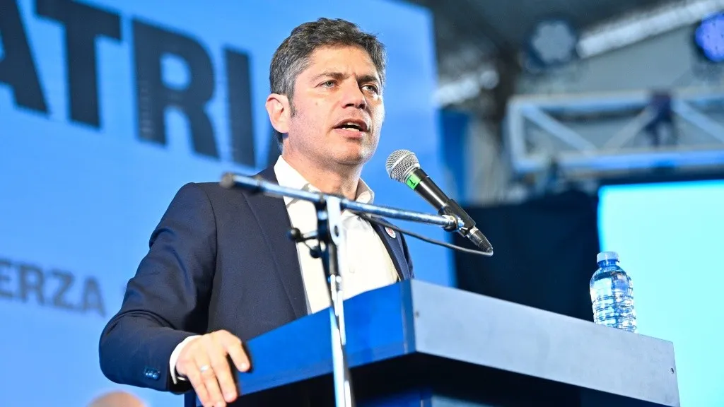 kicillof_en_acto_de_cierre_fuerza_patria.jpg_1581804330